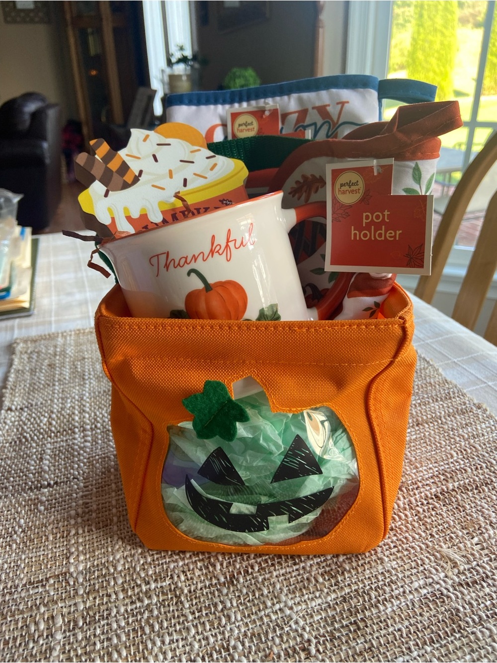 Thirty-one Littles carry all caddy filled as shown